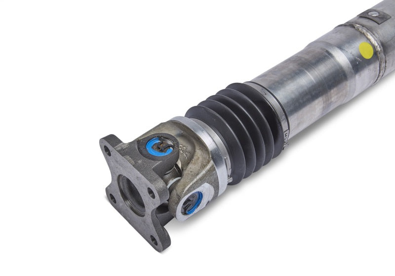 Ford Racing M-4602-MGTA 05-10 Mustang GR One-Piece Aluminum Driveshaft