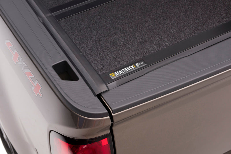 BAK 226146 2023+ Chevy Colorado Crew Cab 5.2ft Bed Flip G2