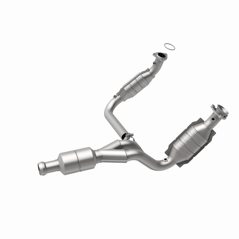 Magnaflow 51578 MagnaFlow Conv DF 09-13 Chevy Avalanche 5.3L