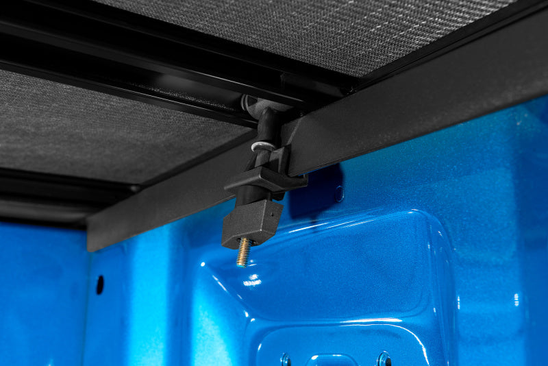 LUND 95873 Lund 04-14 Ford F-150 (6.5ft. Bed) Genesis Elite Tri-Fold Tonneau Cover - Black