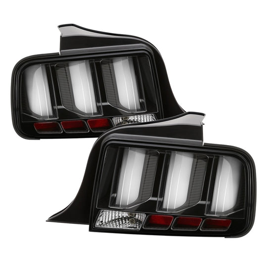 SPYDER 5086693 Spyder 05-09 Ford Mustang (White Light Bar) LED Tail Lights - Black ALT-YD-FM05V3-LED-BK