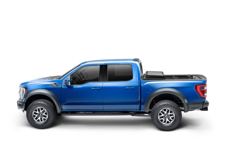 Extang 88475 15-20 Ford F-150 (5ft. 7in. Bed) Solid Fold ALX