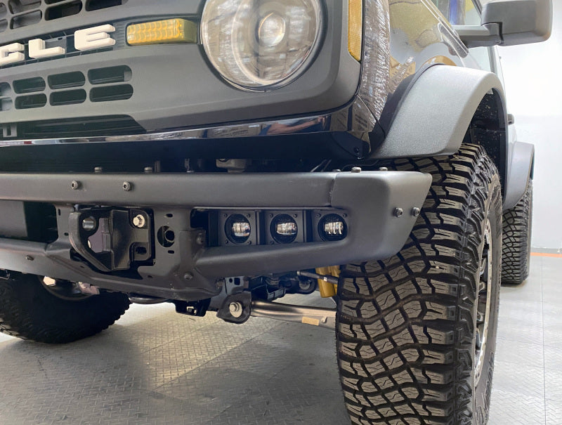 ORACLE Lighting 5890-001 21-22 Ford Bronco Triple LED Fog Light Kit for Steel Bumper - White SEE WARRANTY
