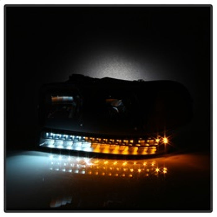 SPYDER 9037399 xTune GMC Sierra 99-06 /Yukon 00-06 Headlights & LED Bumper Lights - Black HD-JH-GS99-LED-SET-BK