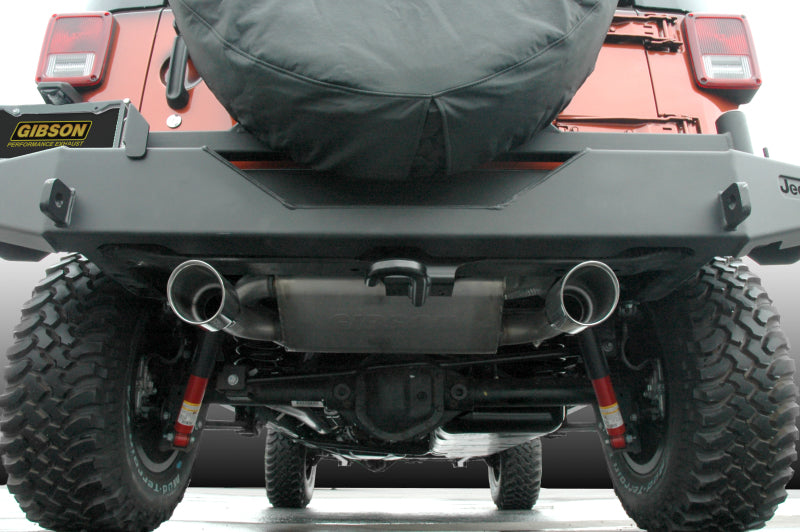 Gibson 17303 07-17 Jeep Wrangler JK Rubicon 3.6L 2.5in Axle-Back Dual Split Exhaust - Aluminized