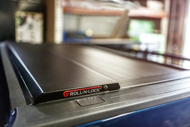 Roll-N-Lock RC448E 10-17 Dodge RAM 1500 - 3500 76in E-Series Retractable Tonneau Cover