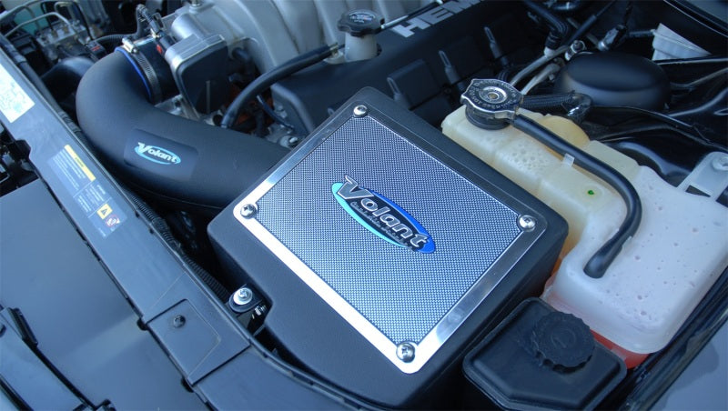 Volant 16861 04-10 Dodge Magnum/Charger/300 SRT8 6.1 V8 Pro5 Closed Box Air Intake System