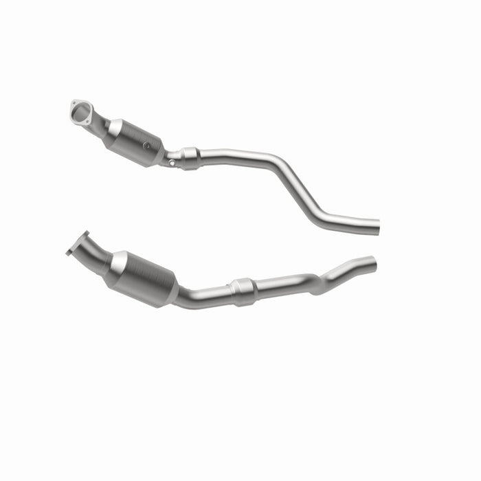 Magnaflow 16421 MagnaFlow Conv D/F 05- 300C/Magnum 5.7 w/cats