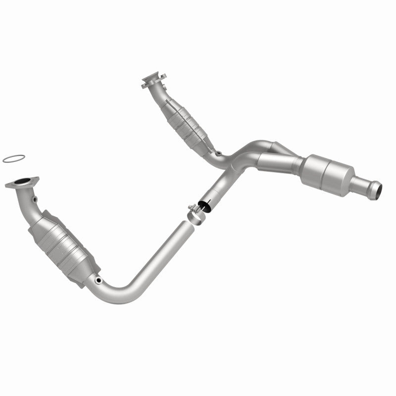 Magnaflow 51578 MagnaFlow Conv DF 09-13 Chevy Avalanche 5.3L