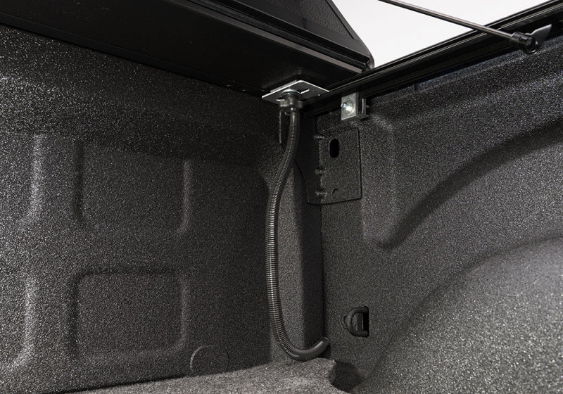 BAK 226201 94-01 Dodge RAM 6ft 6in Bed Flip G2