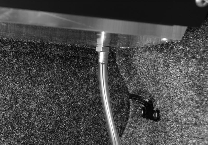 Roll-N-Lock BT151A 17-19 Ford F-250/F-350 Super Duty SB 80-3/8in A-Series Retractable Tonneau Cover