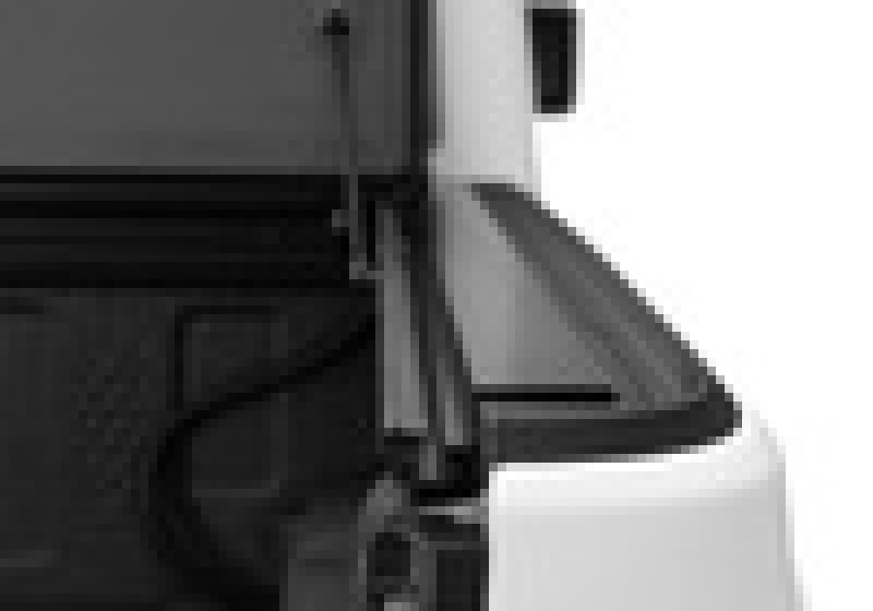 BAK 448701 2020 Jeep Gladiator 5ft Bed Flip MX4