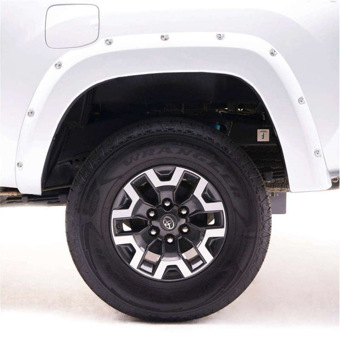 EGR 791574-GAZ 14+ Chev Silverado 6-8ft Bed Bolt-On Look Color Match Fender Flares - Set - Summit White
