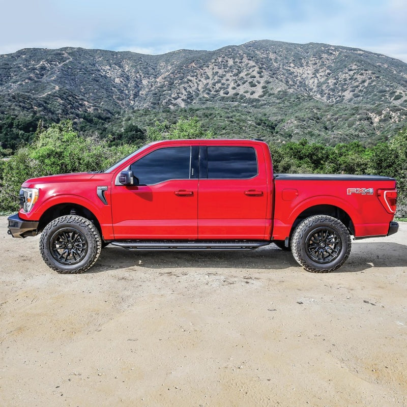 Westin 58-53945 15-19 Ford F-150 SuperCrew / 17-19 Ford F-250/350 Crew Cab Outlaw Nerf Step Bars
