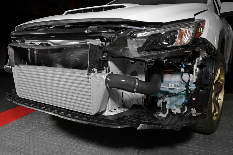 Perrin Performance PSP-ITR-441SL/BK PERRIN 22-25 Subaru WRX Front Mount Intercooler Kit (Black Tubes & Silver Core)