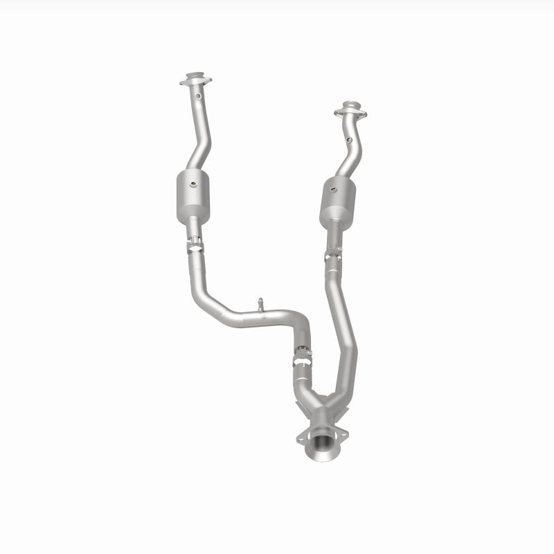Magnaflow 280248 MagnaFlow 20-21 Ford Transit-150 Single Underbody V6 3.5L RWD Direct-Fit Catalytic Converter