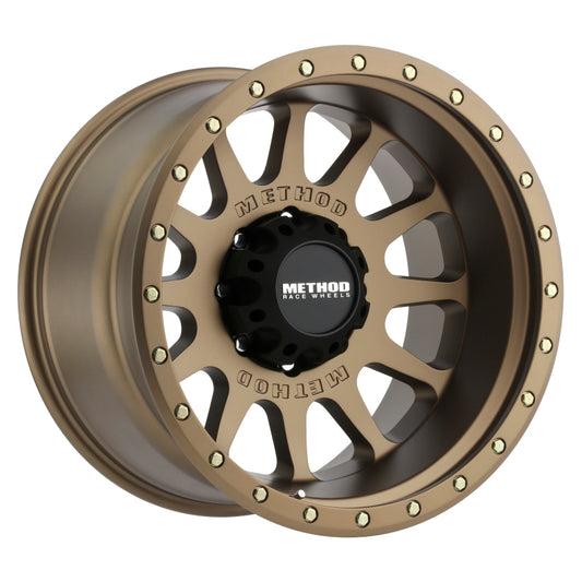 Method Wheels MR60521087924N Method MR605 NV 20x10 -24mm Offset 8x170 124.9mm CB Method Bronze Wheel