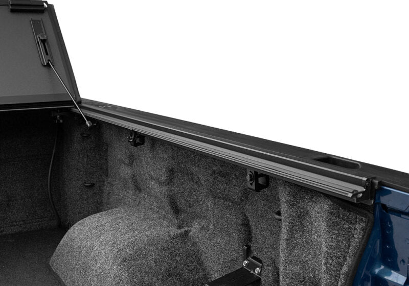 BAK 448130 19-20 Chevy Silverado (New Body Style) 5ft 8in Bed Flip MX4 Matte Finish