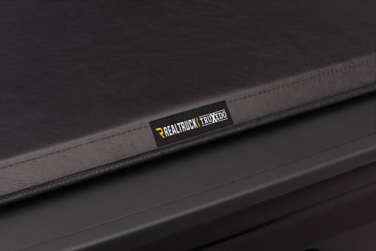 Truxedo 272201 14-18 GMC Sierra & Chevrolet Silverado 1500 8ft TruXport Bed Cover