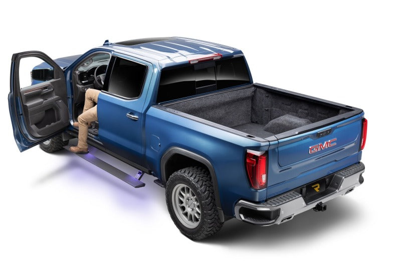 AMP Research 78255-01A 22-23 Chevy/GMC Silverado/Sierra 1500 & 2024 2500/3500HD Double/CC PowerStep Xtreme