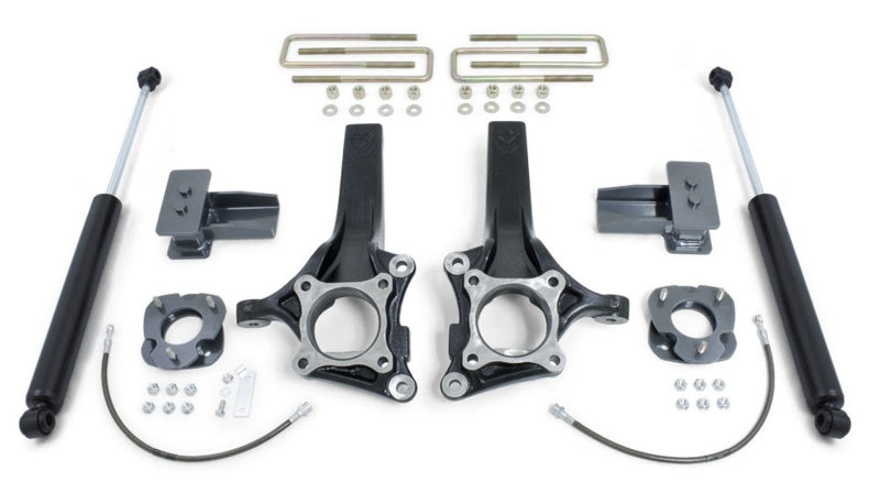 Maxtrac K883274 MaxTrac 15-18 Ford F-150 2WD 7in/4in MaxPro Spindle Lift Kit w/MaxTrac Shocks