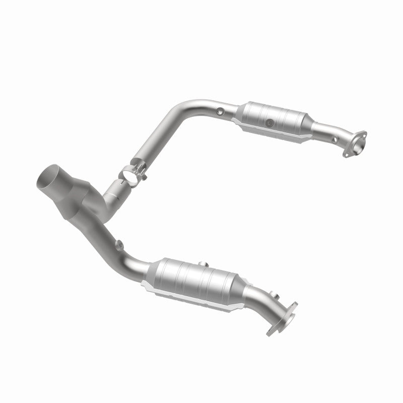 Magnaflow 52451 Conv DF 2007 RAM 1500 V8 5.7 OEM Underbody