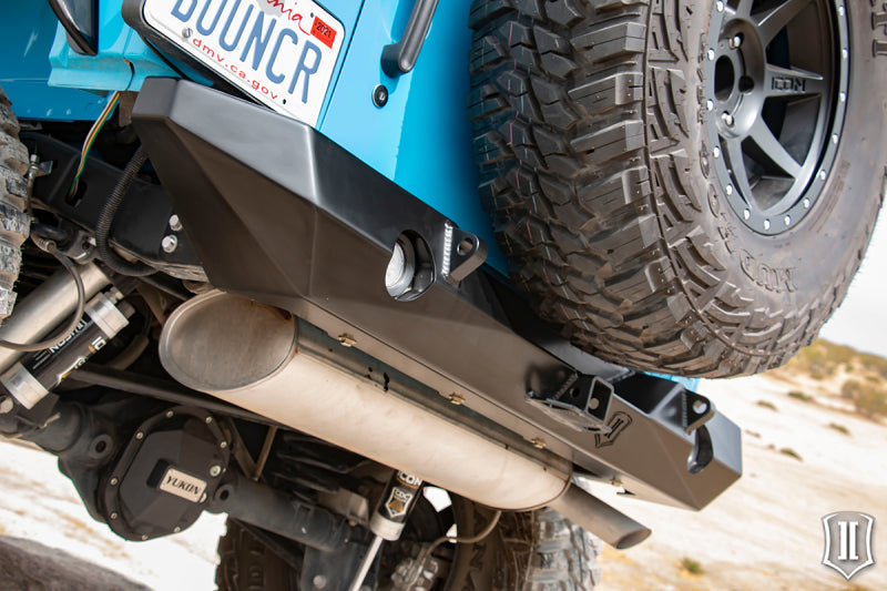 ICON 25218 07-18 Jeep Wrangler JK Pro Series 2 Rear Bumper w/Hitch/Tabs