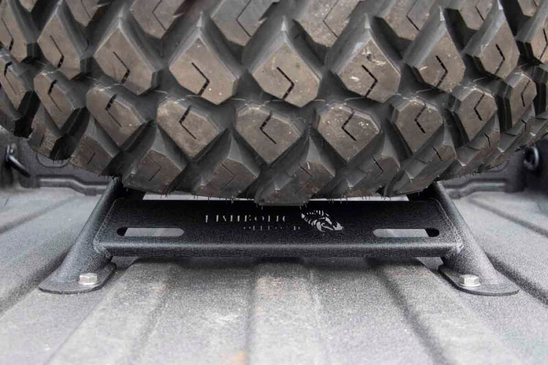 Fishbone Offroad FB21213 2020+ Jeep Gladiator JT In-Bed Tire Carrier