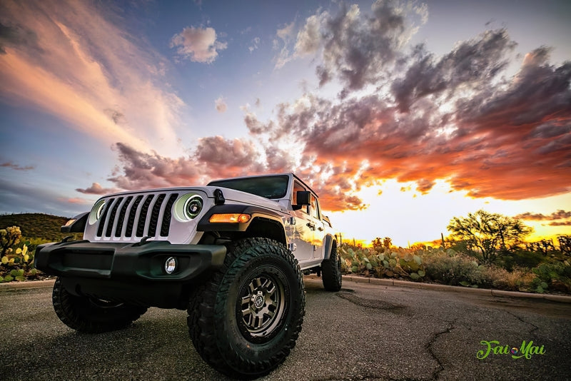 ORACLE Lighting 5839-504 Oracle Oculus Bi-LED Projector Headlights for Jeep JL/Gladiator JT - Matte Blk - 5500K