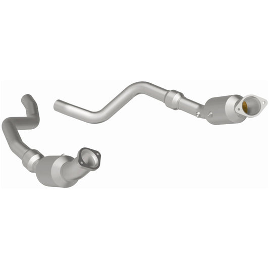 Magnaflow 16421 MagnaFlow Conv D/F 05- 300C/Magnum 5.7 w/cats