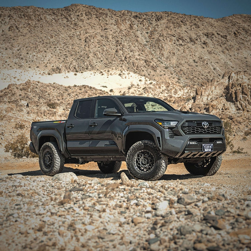 Camburg CAM-310196 22-23 Toyota Landcruiser 300 Series 1.25 Performance Heim/Uniball Upper Arms