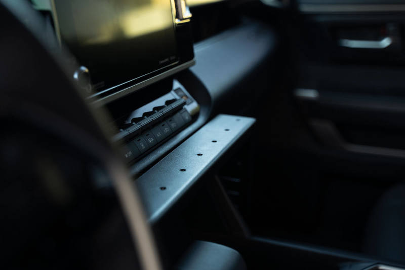 DV8 Offroad CCT2-01 22-23 Toyota Tundra Center Console Molle Panels/Device Mount