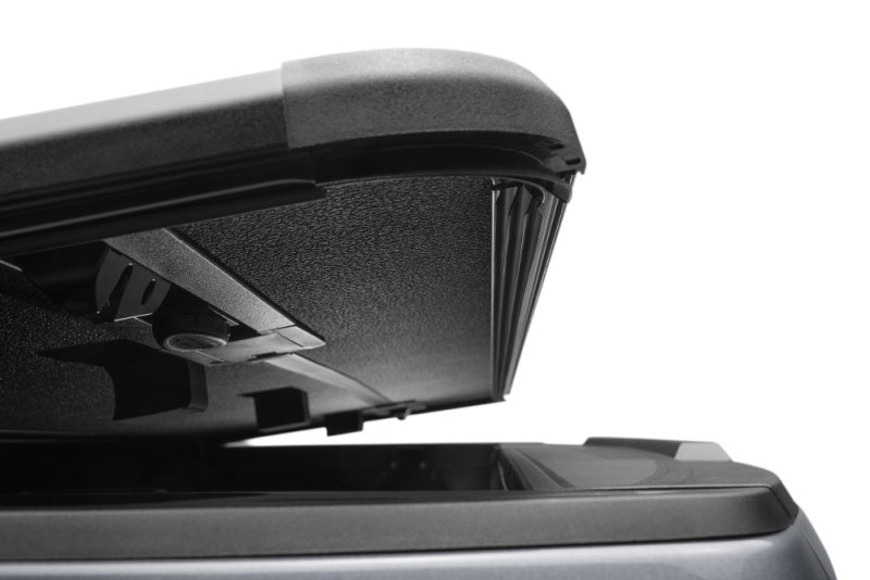 Extang 88456 19-23 Chevy/GMC Silverado/Sierra 1500 (5ft. 10in. Bed) Solid Fold ALX