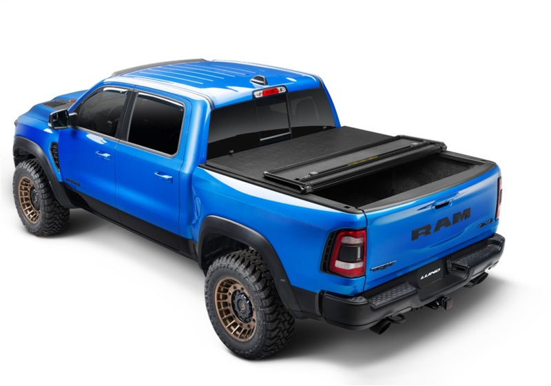 LUND 969259 Lund 19-23 Dodge RAM 1500 5.7ft Bed (w/o RamBox) Hard Fold Tonneau Lund - Black