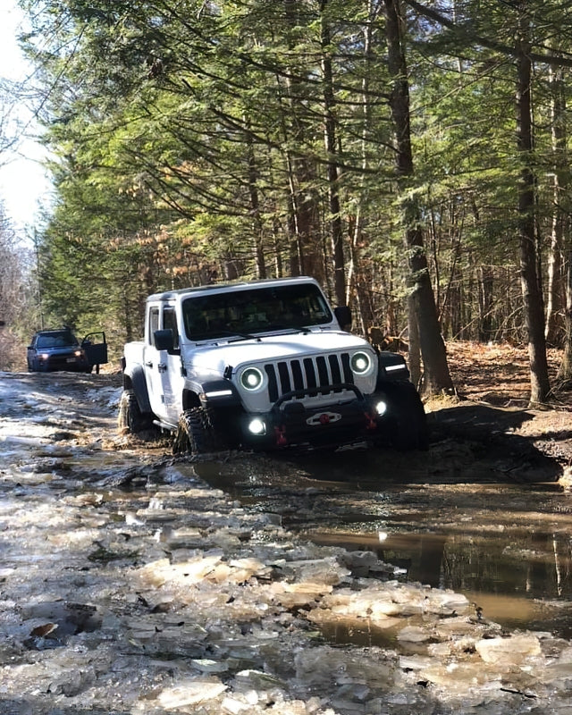 ORACLE Lighting 5839-504 Oracle Oculus Bi-LED Projector Headlights for Jeep JL/Gladiator JT - Matte Blk - 5500K