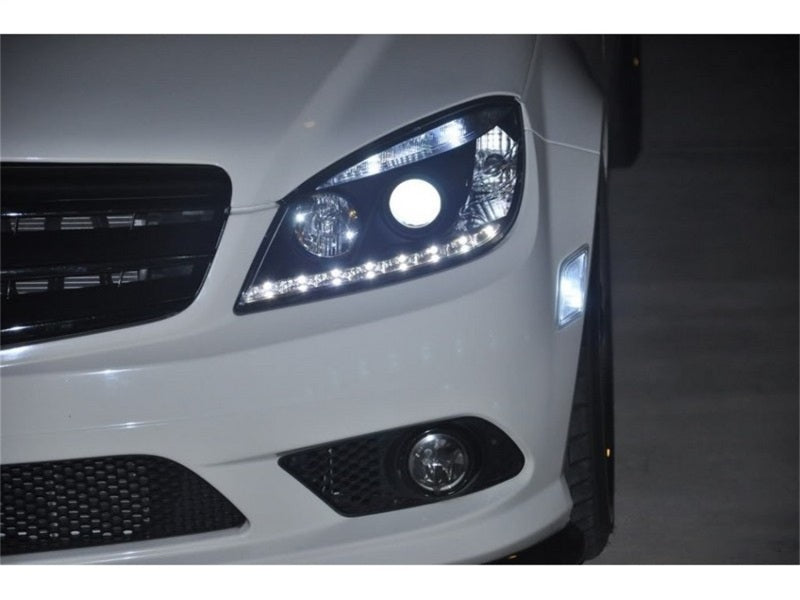 SPYDER 5042262 Spyder Mercedes Benz C-CLASS 08-11 Projector Headlights Halogen - DRL Blk PRO-YD-MBW20408-DRL-BK
