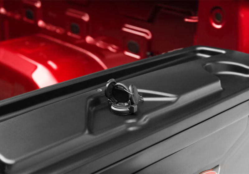 Undercover SC100P UnderCover 07-18 Chevy Silverado 1500 (19 Legacy) Passengers Side Swing Case - Black Smooth