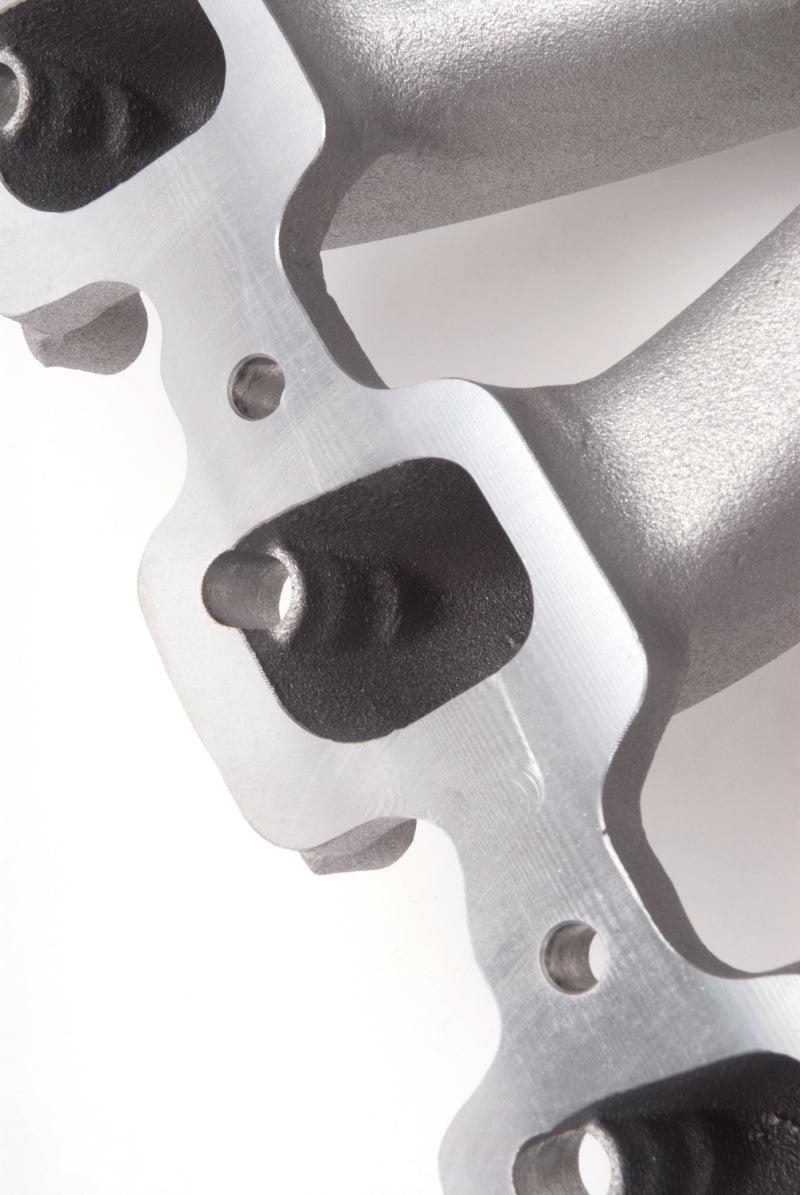 Edelbrock 28385 Victor Jr Ford EFI for 4 6L Engines Manifold Only
