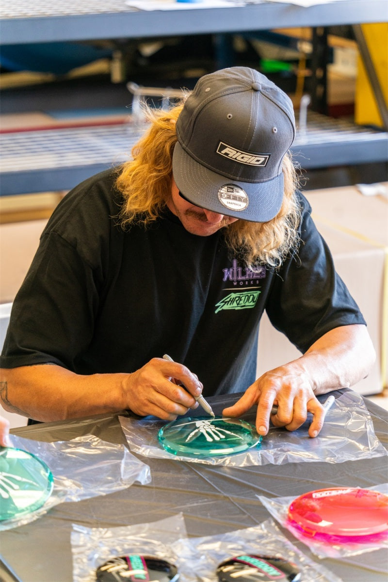 Rigid Industries 36204-SHREDDY x SHREDDY 360-Series 6in Lights w/Wt Bcklght (2) + 6 Covers (2 Pink/2 Teal/2 Blk)