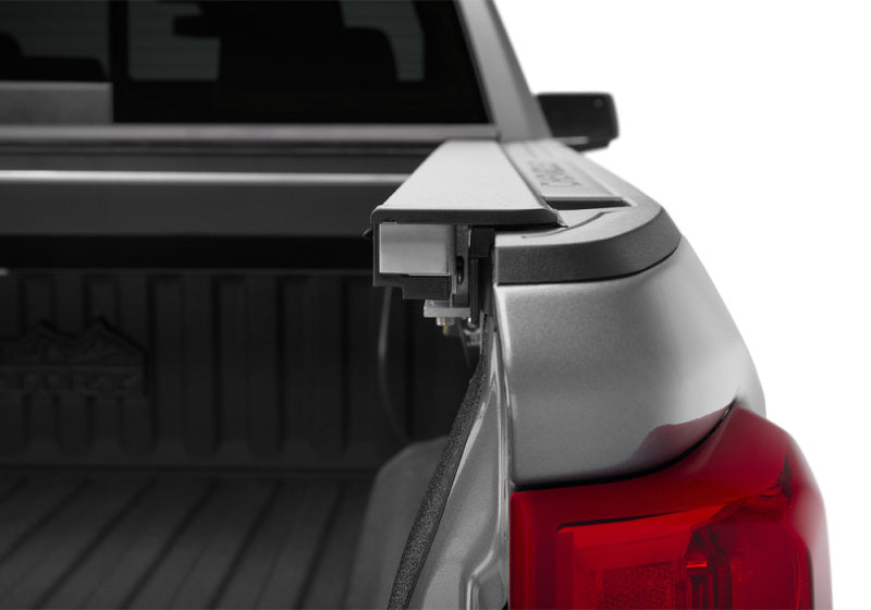 Roll-N-Lock RC223E 2019 Chevy Silverado 1500 68-3/8in E-Series Retractable Tonneau Cover