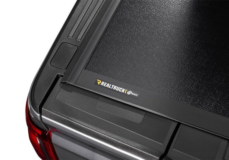 BAK 226304 99-07 Ford Super Duty 8ft Bed Flip G2