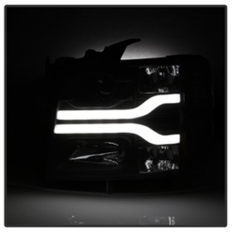 SPYDER 5083609 Spyder Chevy Silverado 1500 07-13 Version 3 Projector Headlights - Black PRO-YD-CS07V3-LBDRL-BK