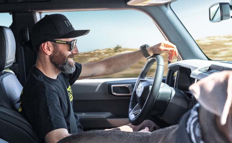 Magnaflow 14210 MagnaFlow Muffler Mag SS 14X5X8 2.5 O/O