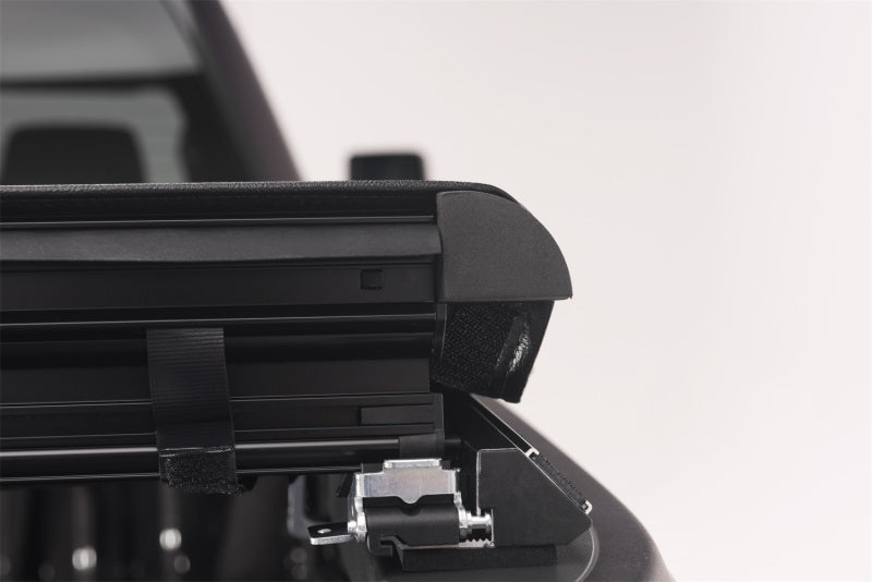 Truxedo 272001 14-18 GMC Sierra & Chevrolet Silverado 1500 6ft 6in TruXport Bed Cover