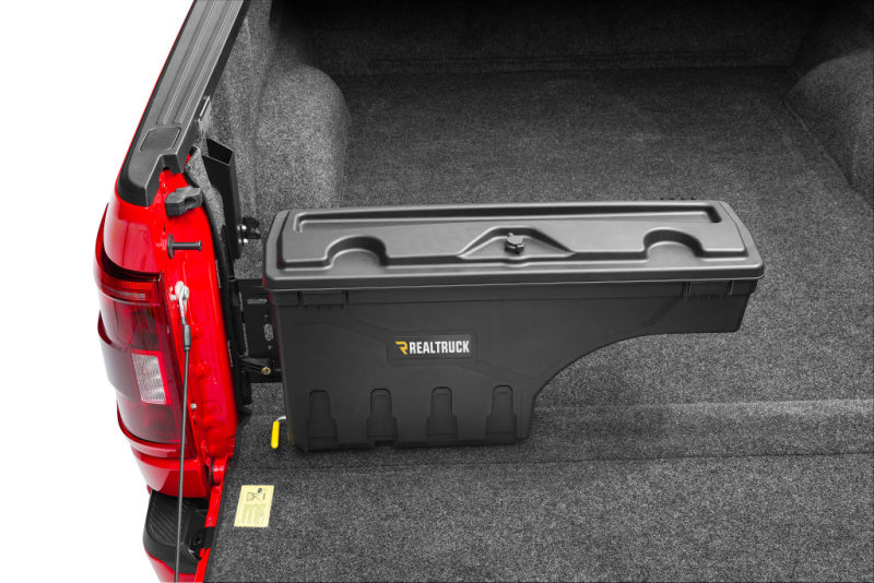 Undercover SC203D UnderCover 15-20 Ford F-150 Drivers Side SwingH1128-H1157 Case - Black Smooth