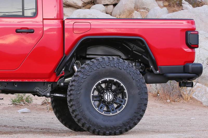 Fabtech FTS24248 20-21 Jeep Gladiator 4WD Rear Steel Tube Fenders