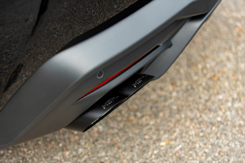 MBRP T5198BLK 15-24 Ford Mustang T304 SS 4in OD / 6.5in Length Quad Tip Cover Kit - Black Tip