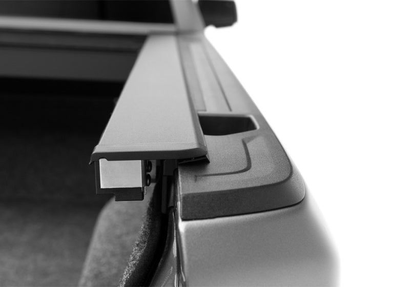 Roll-N-Lock LG223M 2019 Chevrolet Silverado 1500 60.5in Bed M-Series Retractable Tonneau Cover
