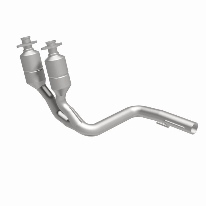 Magnaflow 24507 MagnaFlow Conv DF 99-04 Jeep Grand Cherokee 4.0L Front