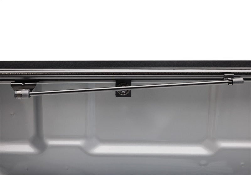 BAK 448538 2022 Nissan Frontier 5ft Bed Flip MX4 Matte Finish